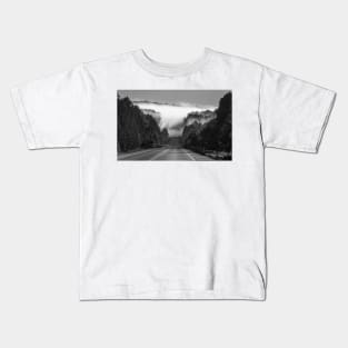 Early morning fog in Algonquin Park Kids T-Shirt